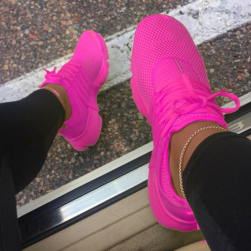 ELEGANT AND WATERPROOF COMFY SNEAKERS