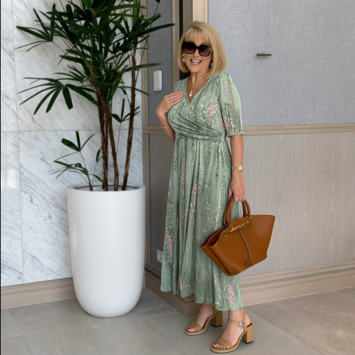Celia | Elegant V-Neck Midi Dress