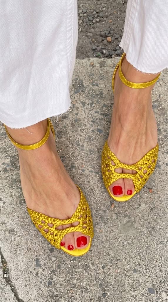 Isadora | Woven Gold Sandals