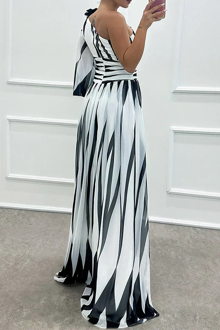 Shiloh | Elegant Striped Maxi Dress