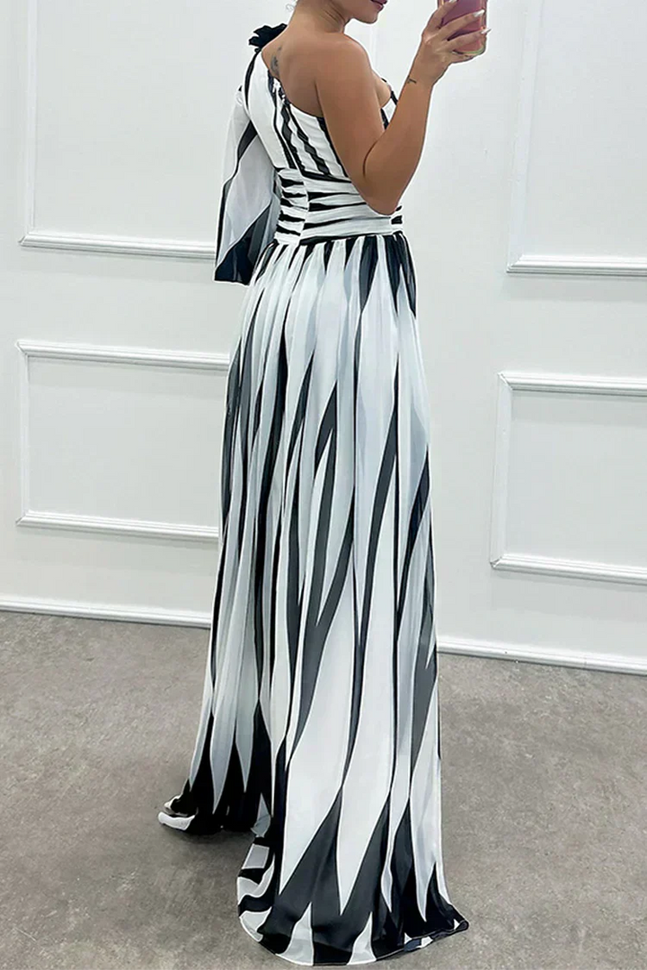 Shiloh | Elegant Striped Maxi Dress
