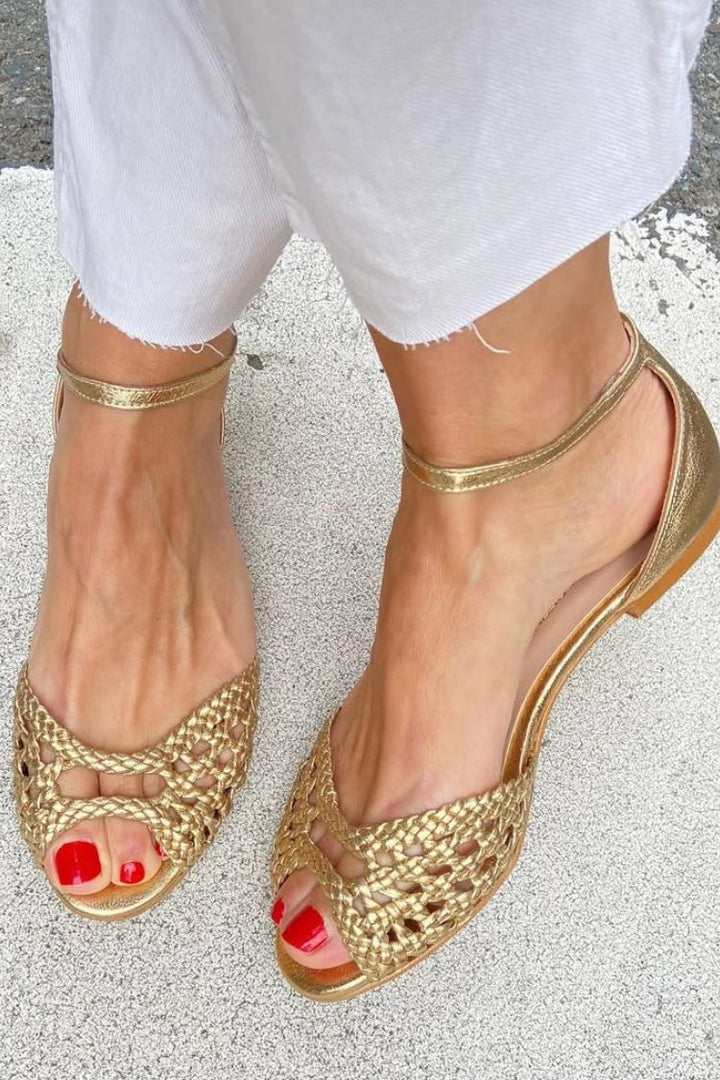 Isadora | Woven Gold Sandals