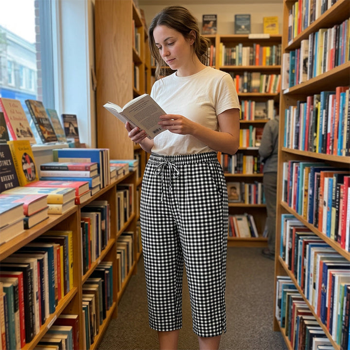Jessy | Relaxed Summer Plaid Capri Pants