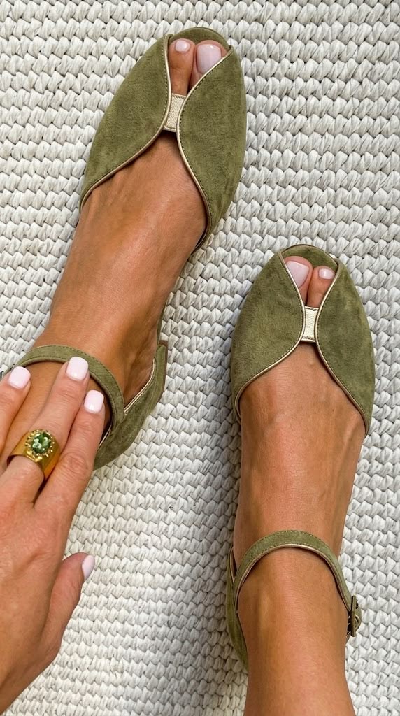 Olivia | Elegant Sage Green Sandals