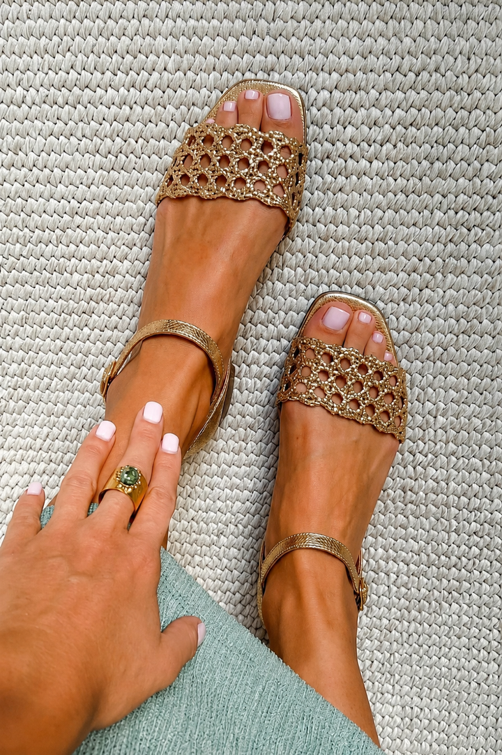 Aurora | Golden Sandals Summer Enchantment