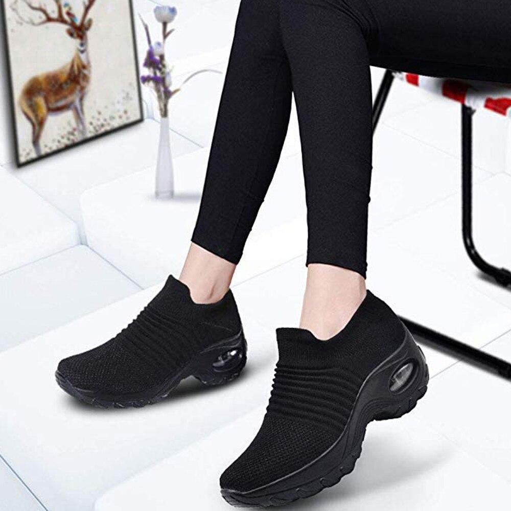 PREMIUM SNEAKERS WITH ARCH SUPPORT