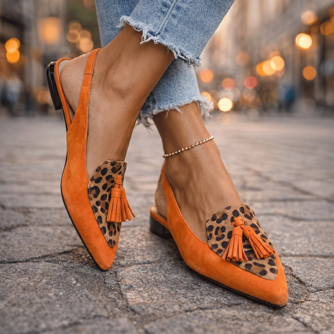 Lorena | All Day Comfort Pom Poms