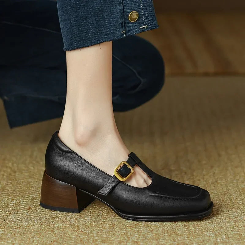 Ysolenne | T-Strap