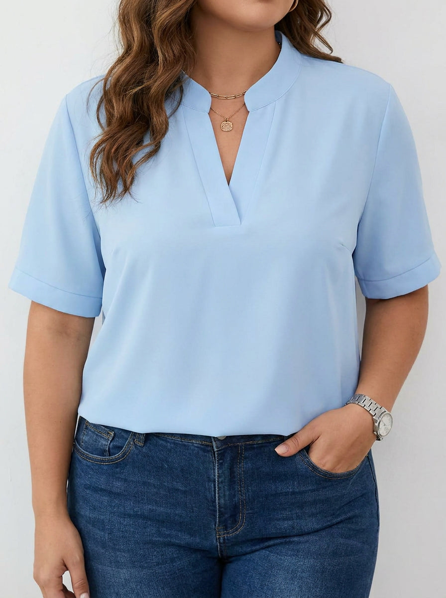 Élise — Elegant blouse with refined collar